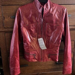Julia Certona Red Leather Fitted Jacket NWT  Size 36 (S)